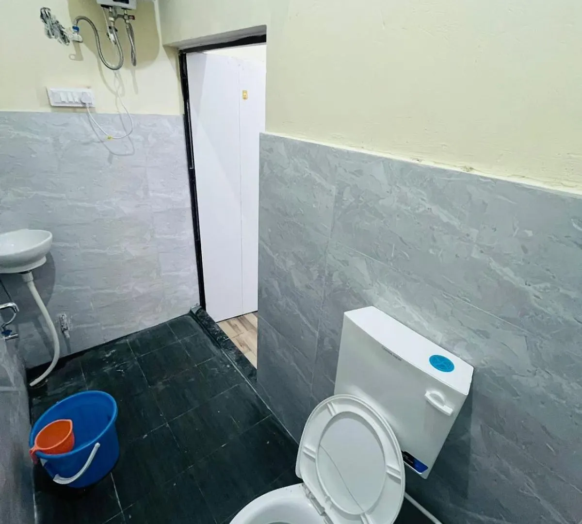 Homestay Krishna Vishun Villa Varanasi